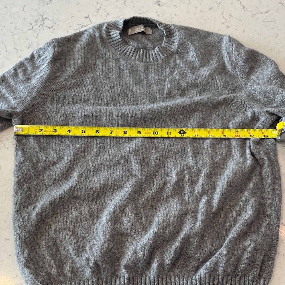 Everlane Cashmere Gray Sweater size M - Picture 6 of 8